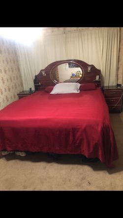 Bedroom set