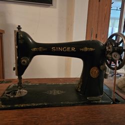 Peddle Foot Singer Sewing Machine