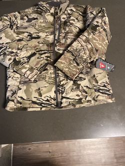 Under armour storm barren camno jacket size XL and XXl