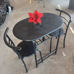 Table With 2 Chairs