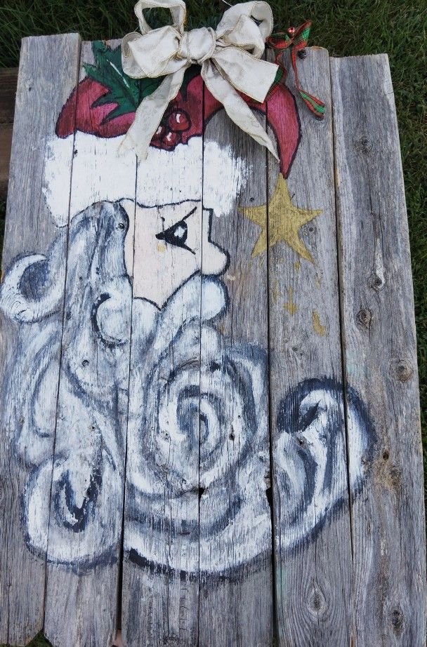$30 Hand Painted Santa Claus Wall Hanging With Bow