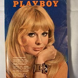 September 1968 Playboy NO Centerfold 
