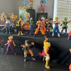 DRAGON BALL  , NARUTO , SAILOR MOON  ActionFigures 