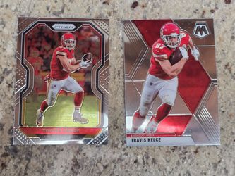 2x Travis Kelce Football Trading Cards