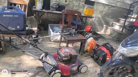 Gas Lawn Mower, 2 Blower, Trimmer, and Generator Lot