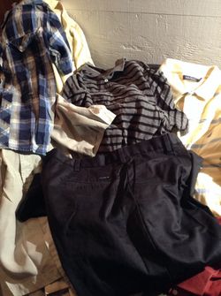 Vendo lote de ropa de hombre, jóvenes mujer for in Miami, FL - OfferUp