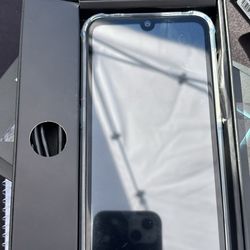 Free Phones Near Yosemite 