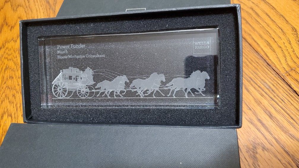 4 boxes Wells Fargo Collectible Crystal Stagecoach Paperweight 3x7 In