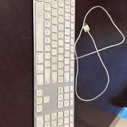 Apple Keyboard