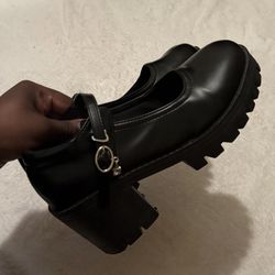 Mary Jane’s (SIZE 9.5) 