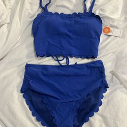 Blue Scalloped Bikini –New - Size L/XL