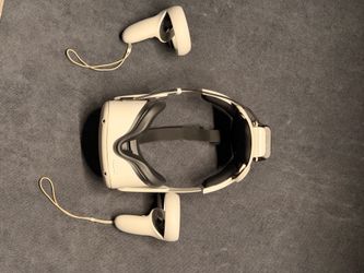 Meta Oculus Quest 2 VR Headset with Elite Strap