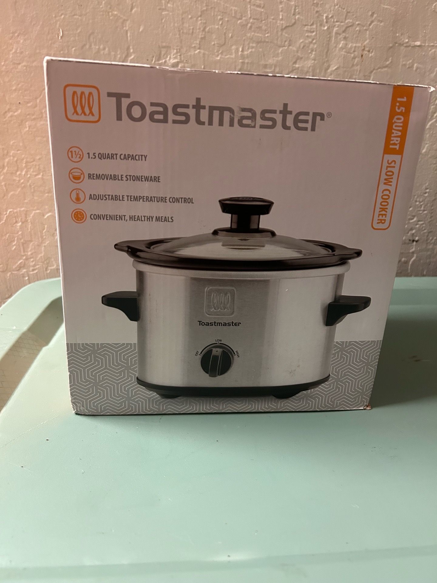 Brand New Toastmaster 1.5 Qt Slow Cooker – Never Opened!