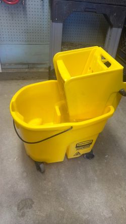 Mob bucket
