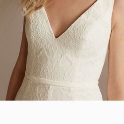 WeddingDB STUDIO scalloped lace v-neck tank wide-leg jumpsuit soft white…size 8