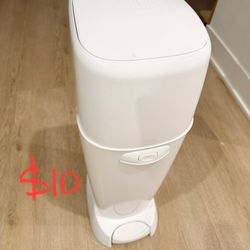 Baby Diaper Bin 