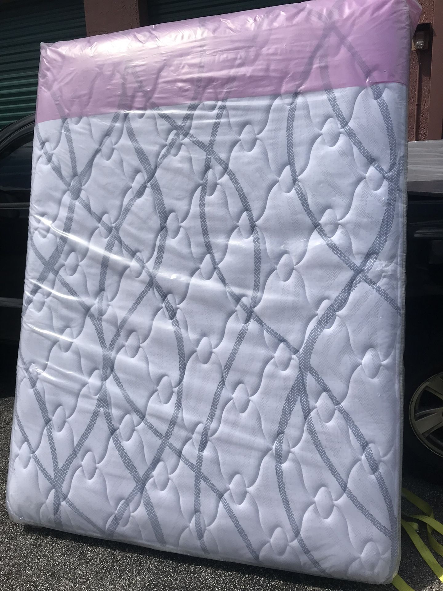 Mattresses: twin, full , queen regular , Colchon Nuevo Colchones plush or pillow top available cama bed mattress