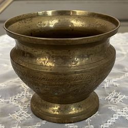 Vintage Brass Pot Roughly 4” Tall 