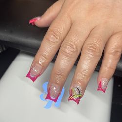 Nails 