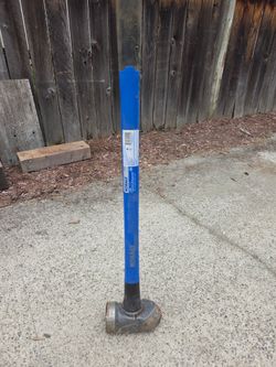 Kobalt 10 pound sledgehammer