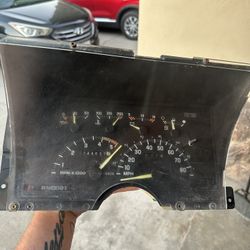 1988 93 1994 Chevrolet GMC CK Silverado Sierra Instrument Gauge Cluster 244K
