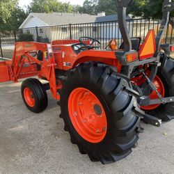 Kubota Tractor