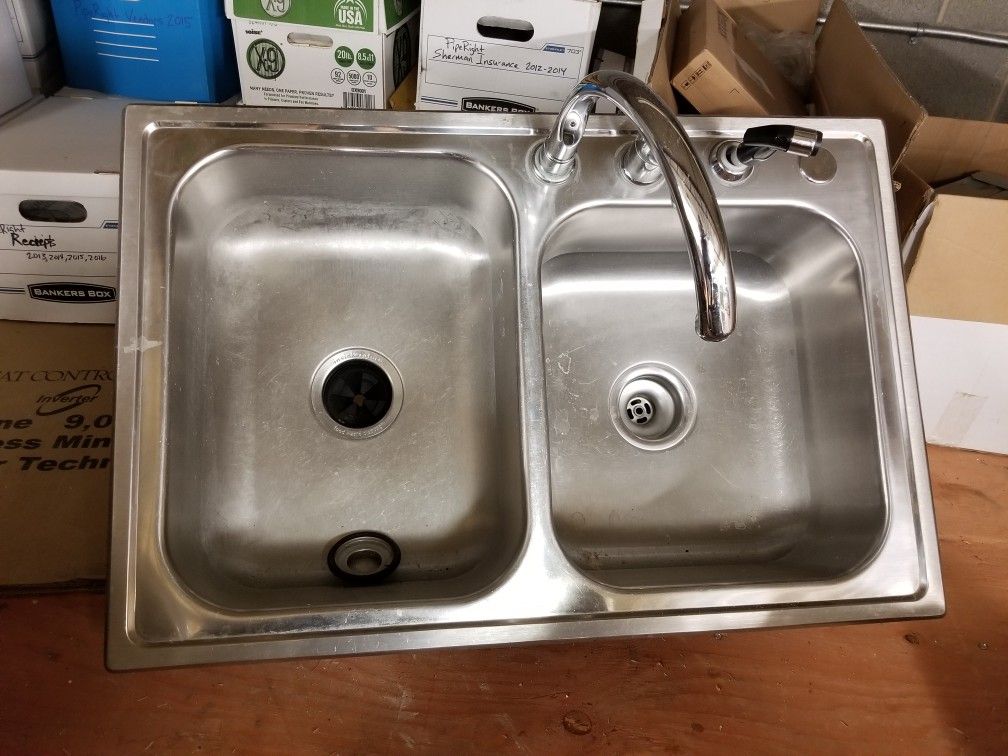 33" x 22" Stainless Steel Kitchen Sink with Faucet