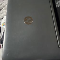 HP PAVILION "DRE BEATS"