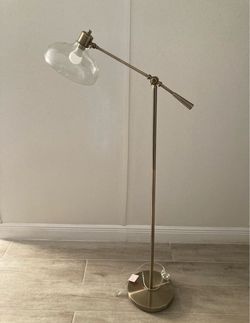 Floor lamp