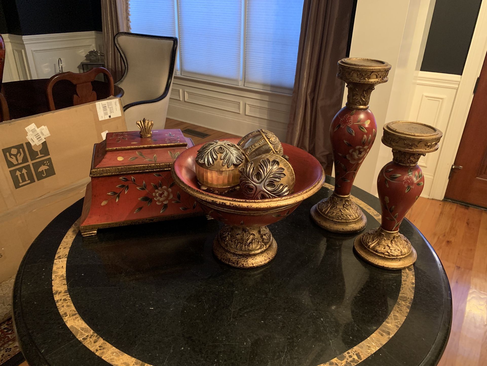 Red Decor