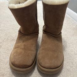 Ugg Boots Tan