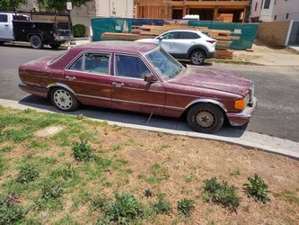 1984 Mercedes-Benz 300