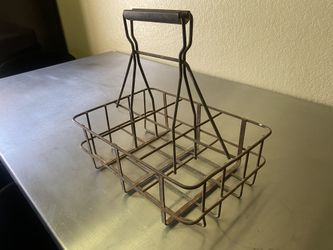 SOLID METAL CRATE $25.oo