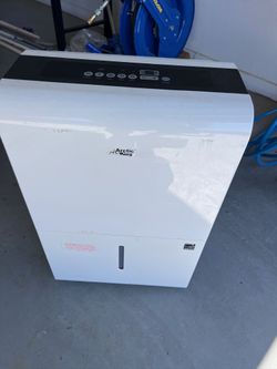 Arctic king Dehumidifier 50 Pint