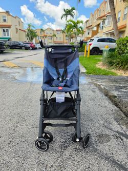 Coche para bebe. Perfecto para viajes
