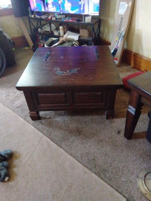 Coffee Table (Big)