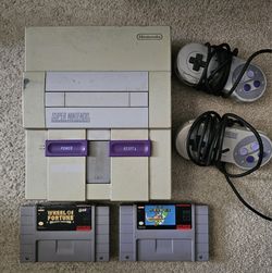 SNES Super Nintendo Console With Super Mario And Controllers 