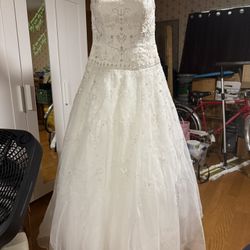 Size 8 Wedding Dress