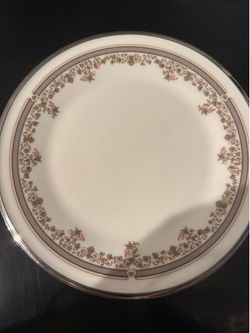 Lenox Lace Point