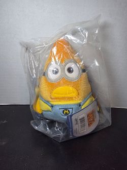2024 Universal Studios Despicable Me 4 Mega Minion Gus Soft Stuffed Plush . New