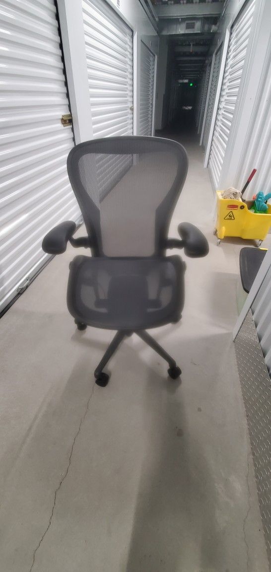 Herman Miller Aeron Chair