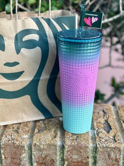 NEW Starbucks Valentine’s Ombré 24oz Tumbler 2024