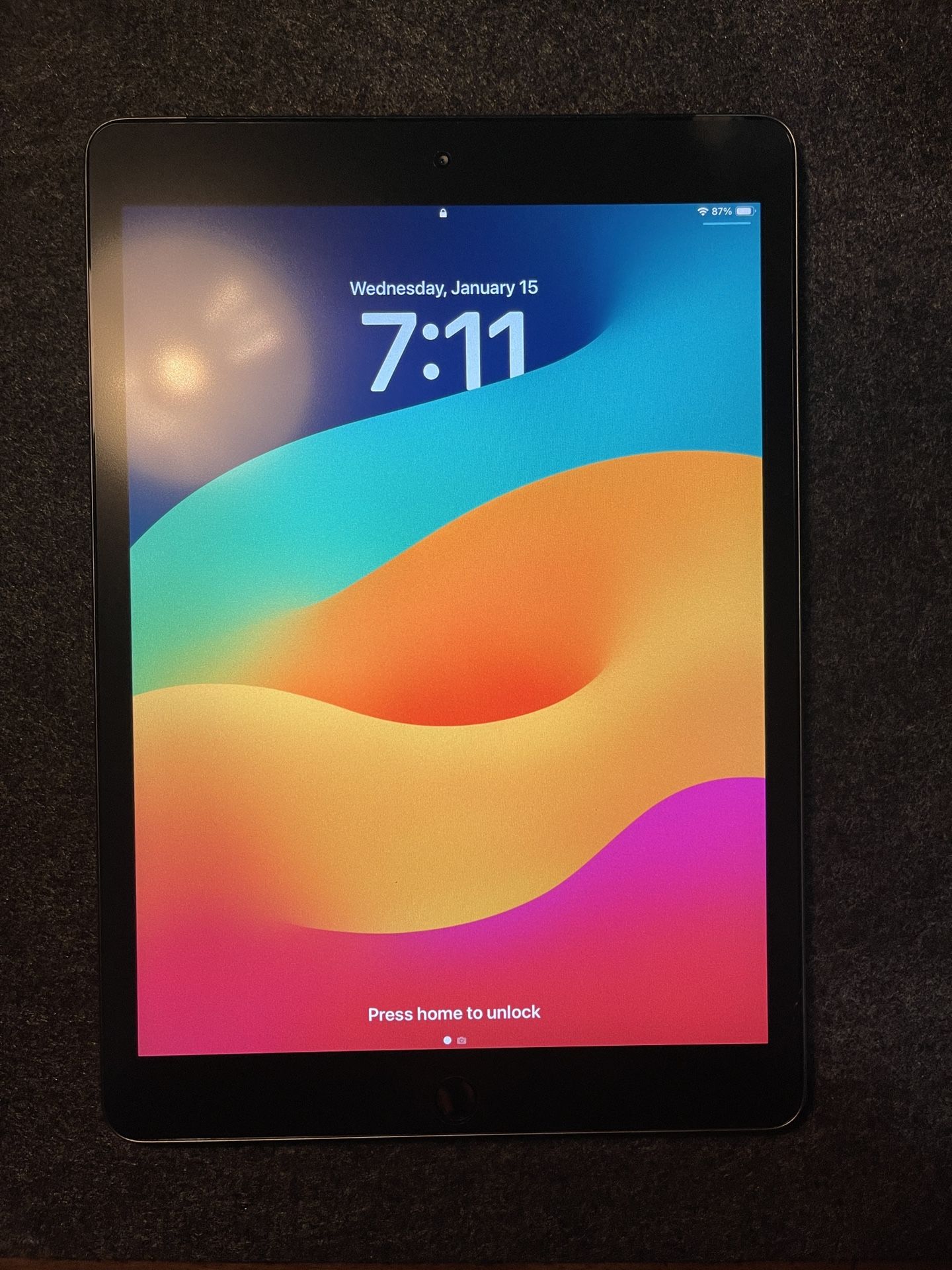 iPad 8th Gen 128 GB