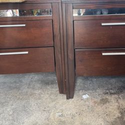 2 Night Stand And 1 Drawer