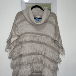 New York And Company Beige Fringe Poncho Sweater Boho Size L/XL, New Never Used 