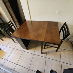 Solid Wood Table w. 2 Chairs (Small/Folding) 