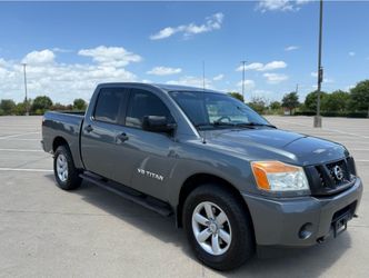 2015 Nissan Titan
