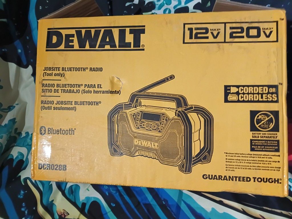 DeWalt 20 Volt Bluetooth Speaker