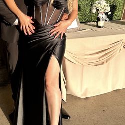 Black Prom Dress