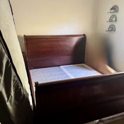 California King Sleigh Bed Frame, spring box